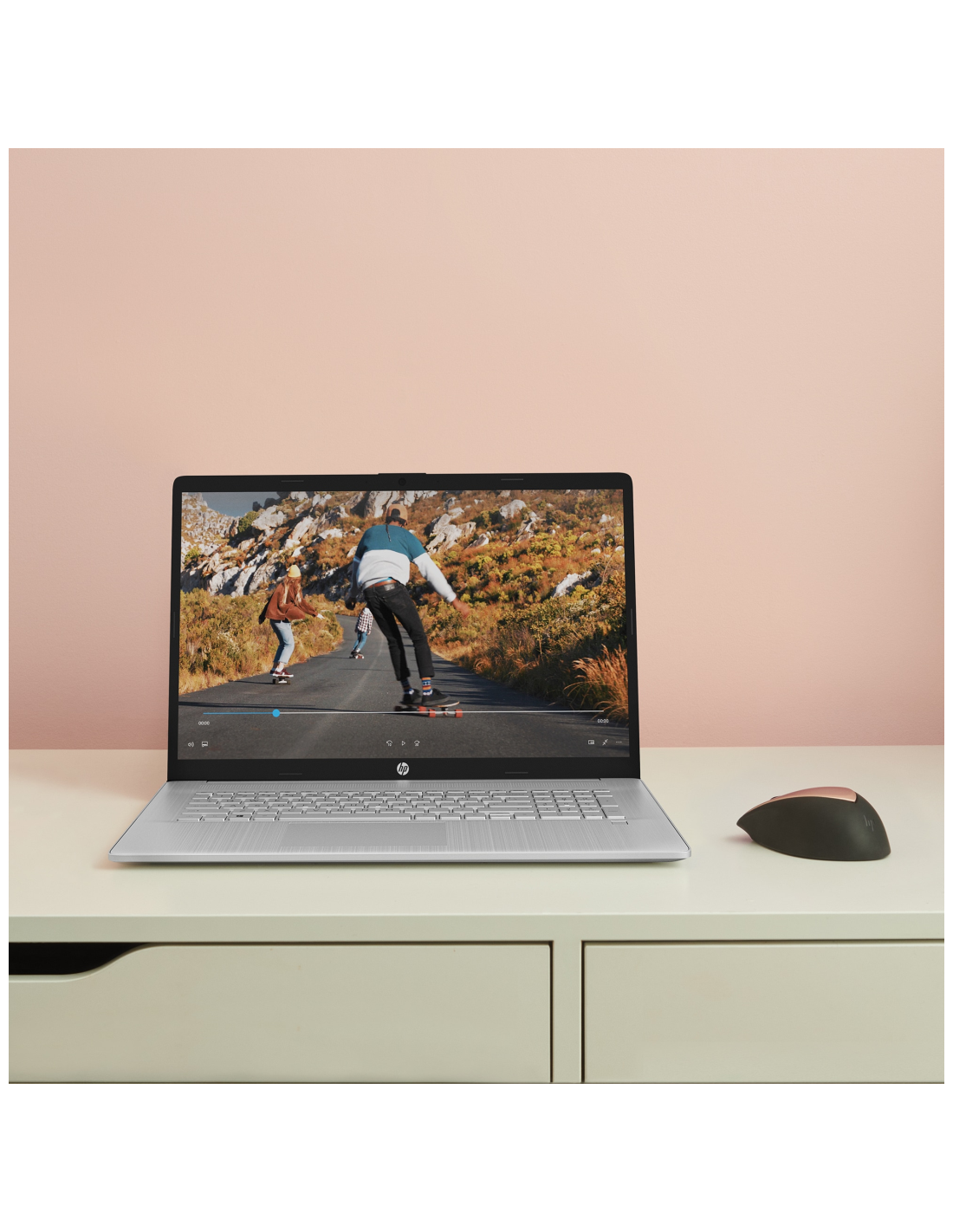 Core i5-1235U - U15 16GB DDR4 2DM 3200 512GB PCIe value 0Intel Iris Xe 17.3 FHDAntiglare IPS 250 nits Narrow border flat SRP: 69