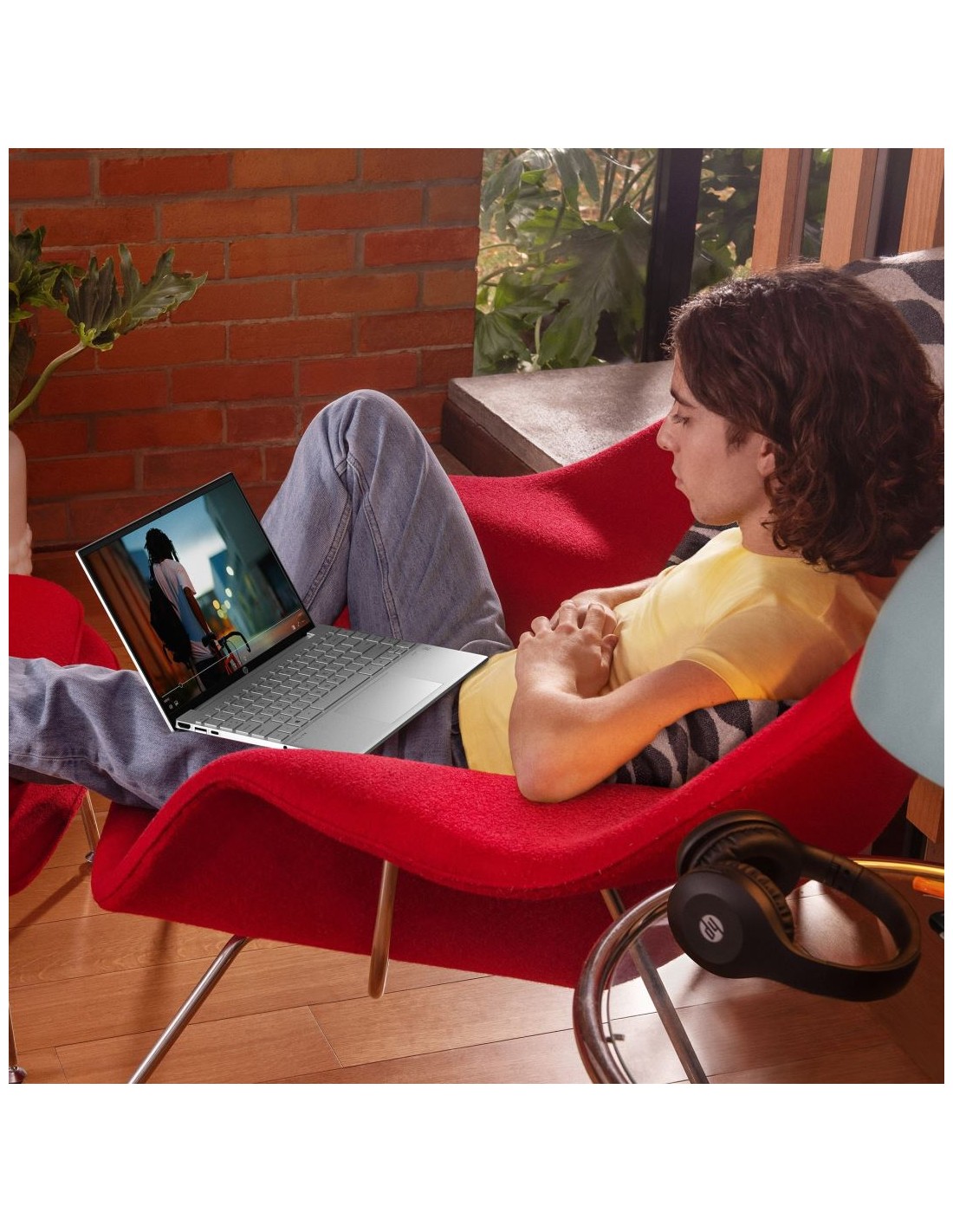 HP Pavilion Aero 13-be2070nd. QWERTY